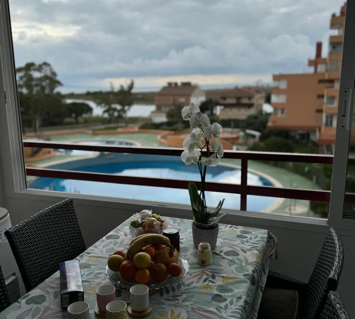 Hermoso Estudio Con Vista Fantastica 